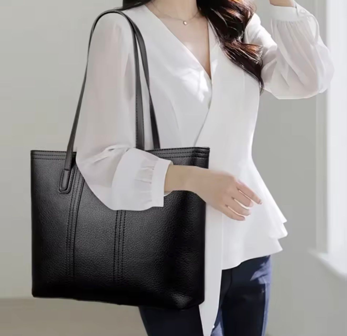 Tote bags Handbags - Image 3