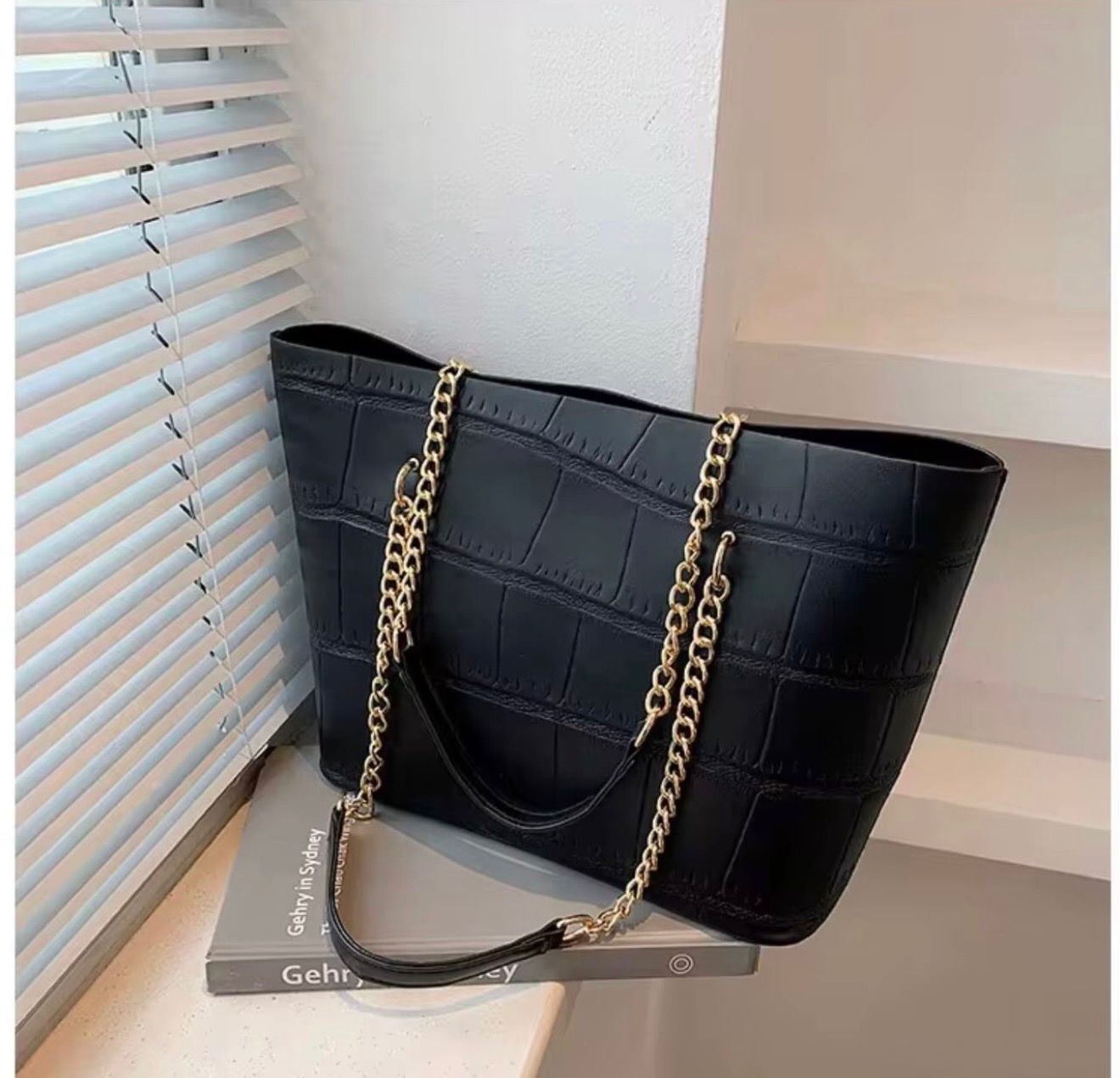 Tote bags Handbags - Image 2