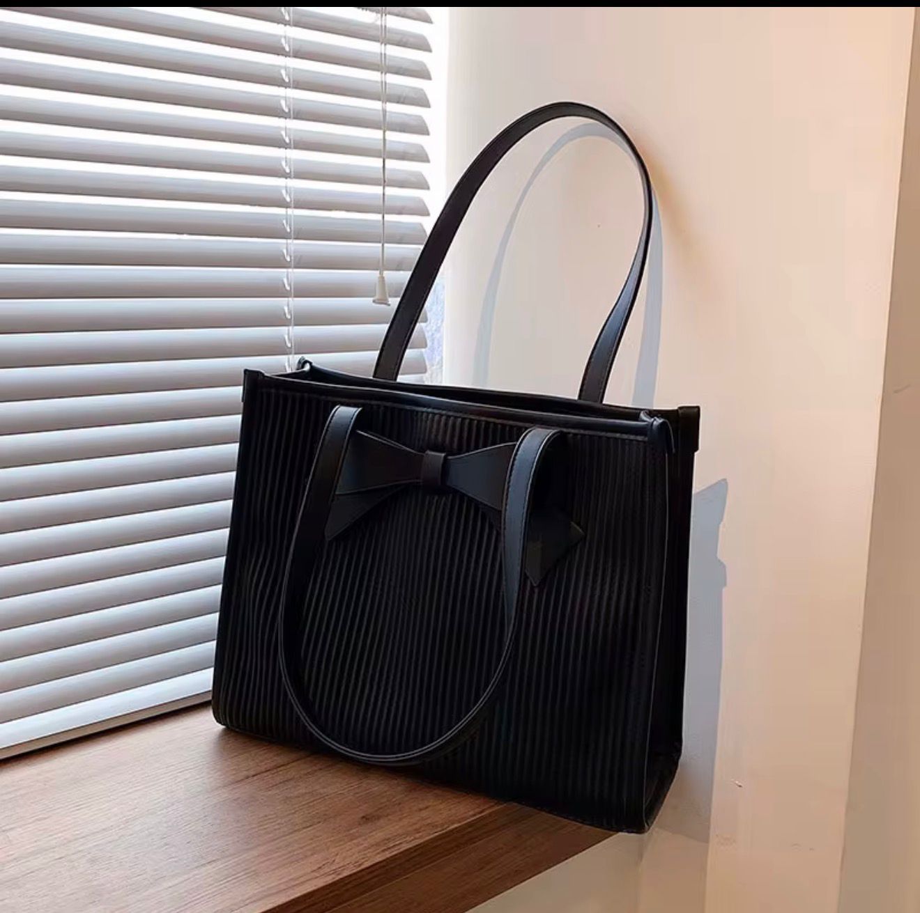 Tote bags Handbags - Image 3