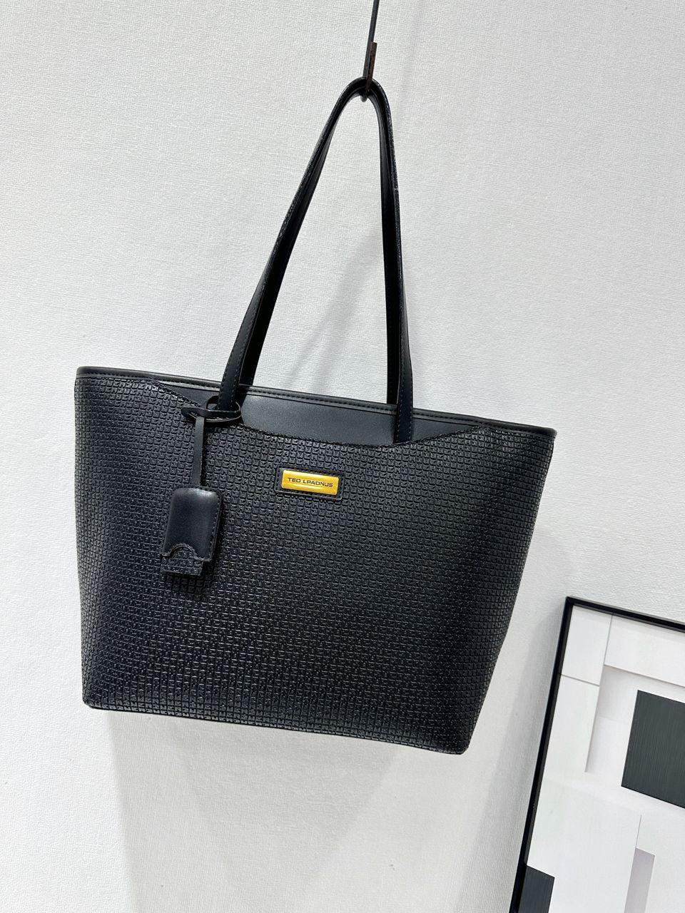 Tote bags Handbags