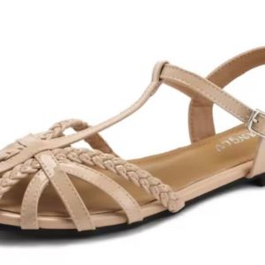 Flat shoes