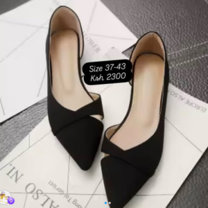 Doll shoe